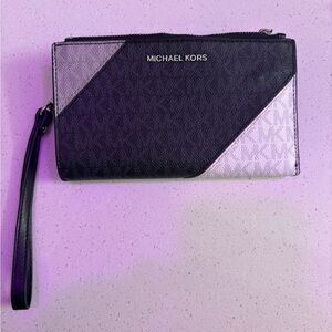 Michael Kors Black and Silver Geometric Wristlet